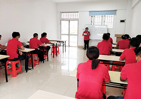 廣州保潔公司，糾正室內(nèi)環(huán)境清潔常見(jiàn)的幾個(gè)誤區(qū)